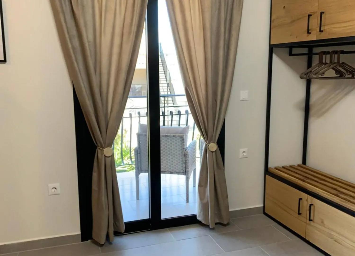 Moulinos Studios Svoronata
