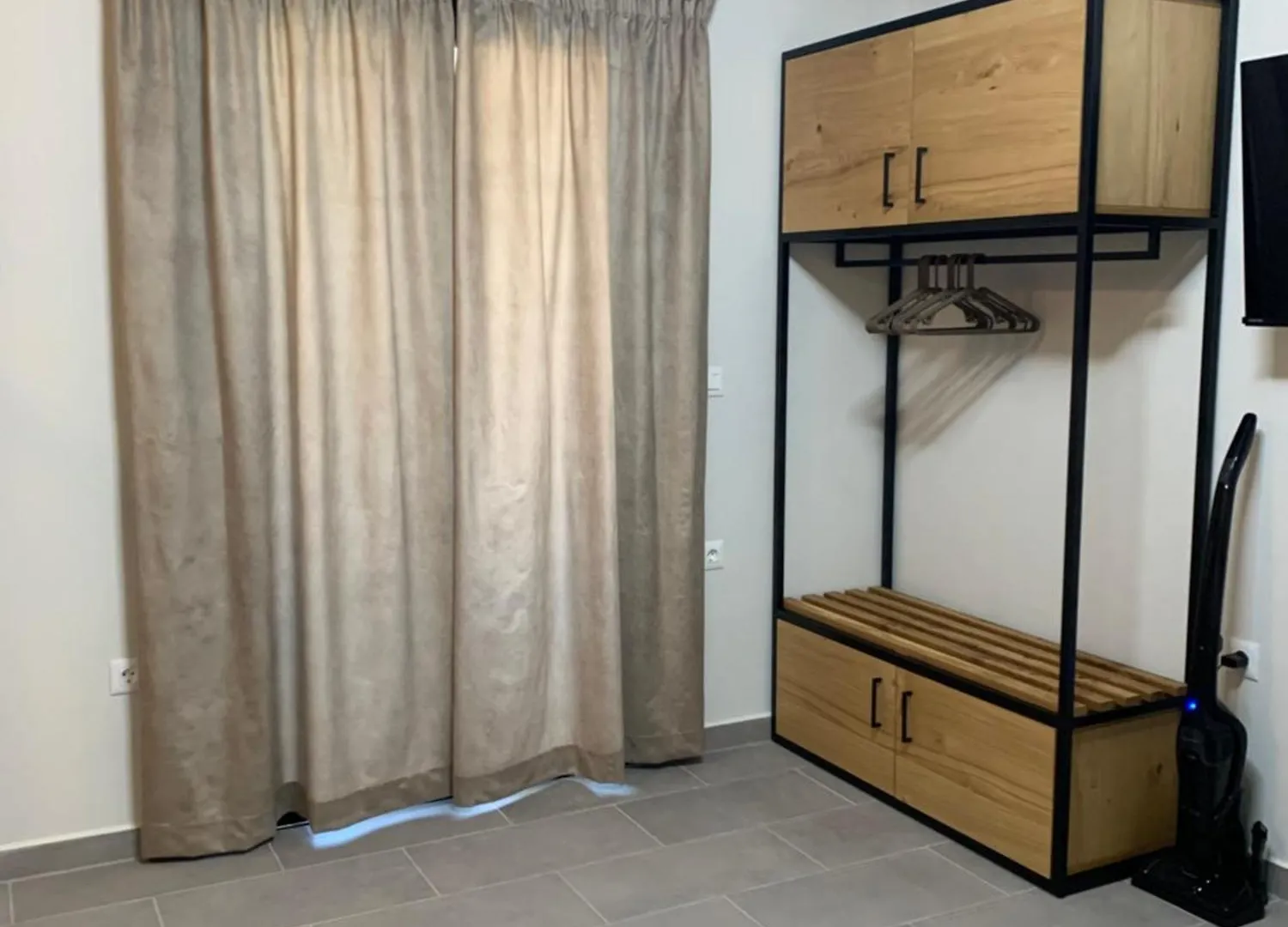 Moulinos Studios Svoronata